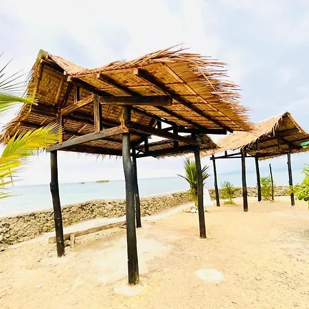 Backpackers Hideaway By The Beach